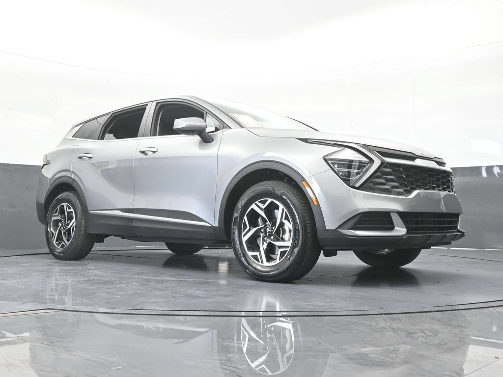Used 2024 Kia Sportage LX AWD/4WD image 62