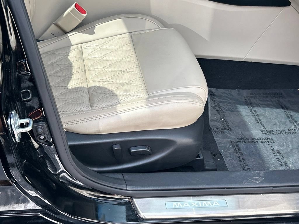 Used 2023 Nissan Maxima Platinum w/ Sport Mat Group FWD image 42