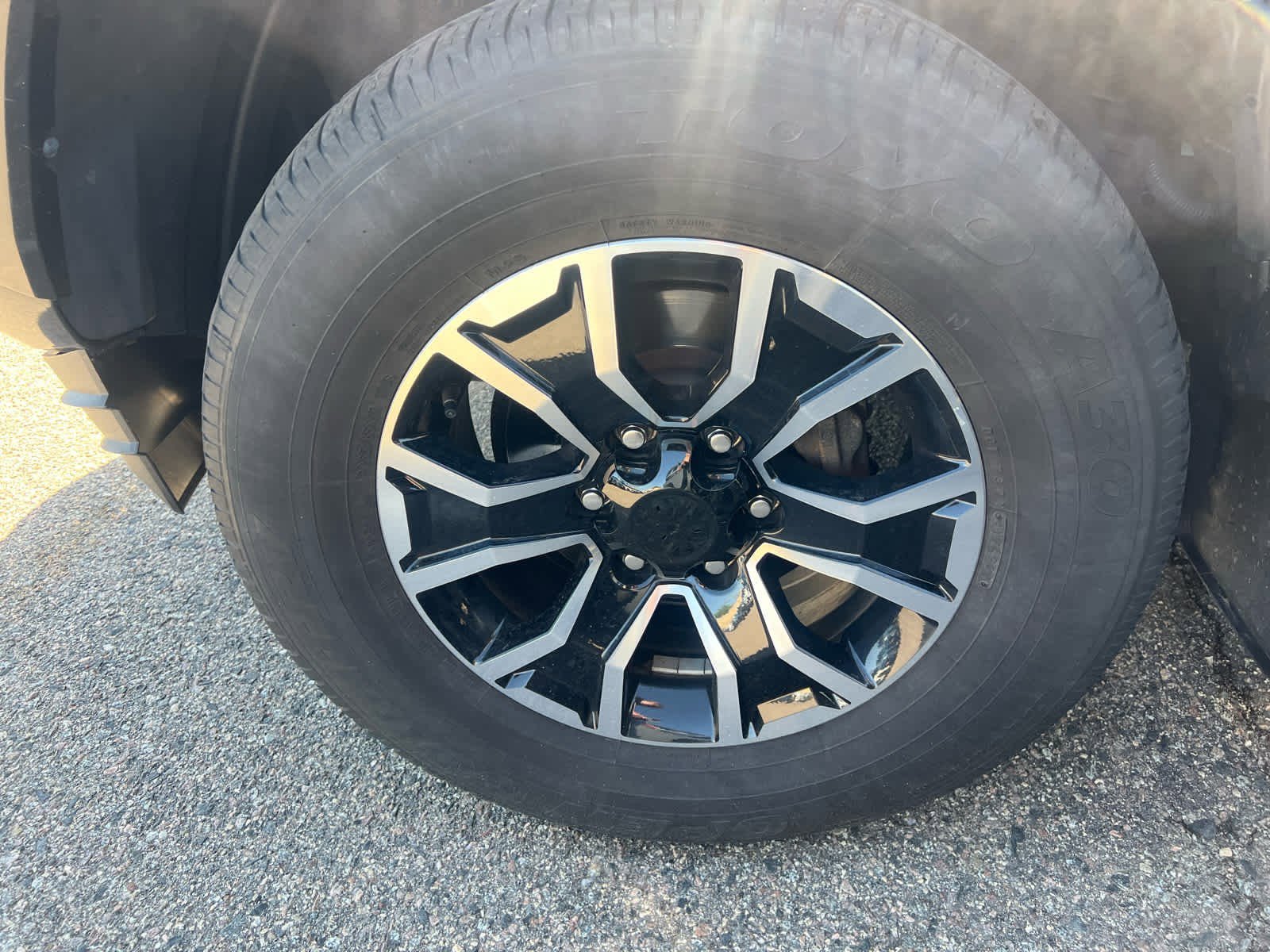 Used 2016 Toyota Tacoma SR5 AWD/4WD image 7