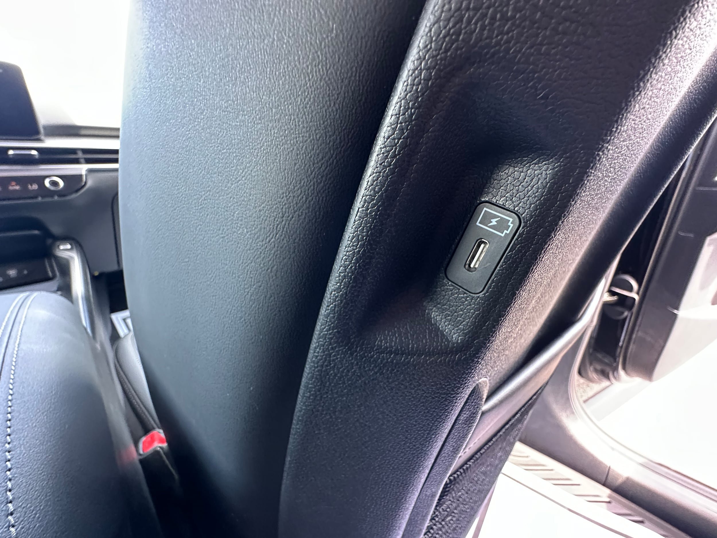 New 2026 Kia Sorento EX AWD/4WD image 17