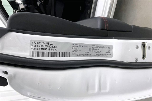 Used 2024 Dodge Durango Citadel image 33