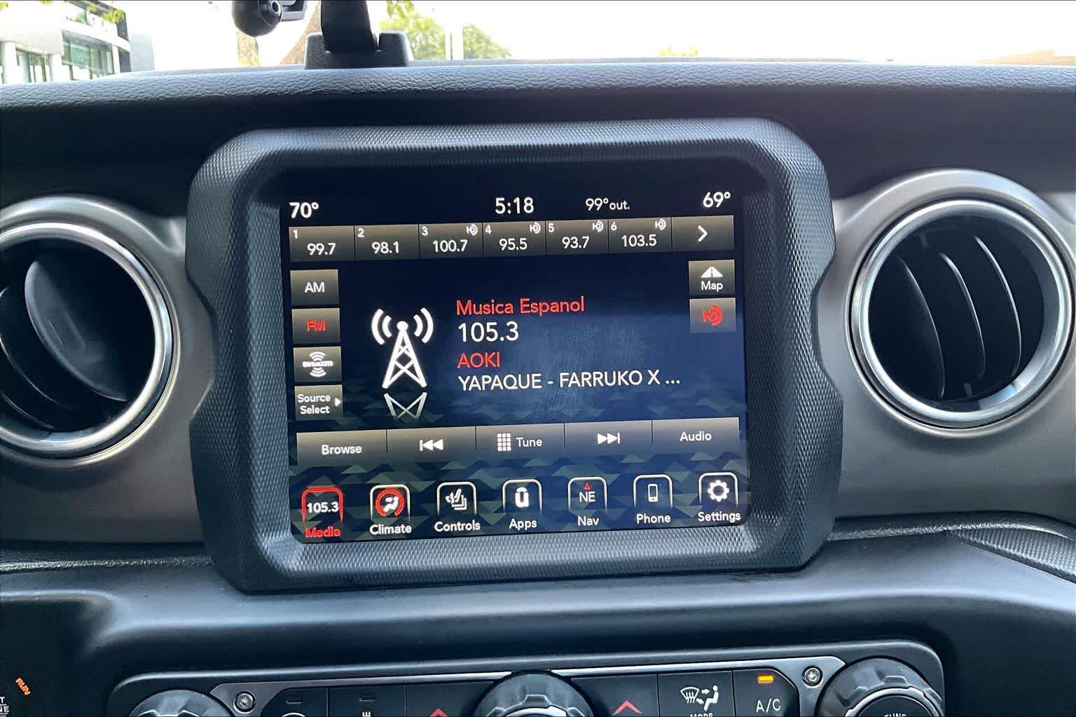 Used 2021 Jeep Gladiator Rubicon AWD/4WD image 31
