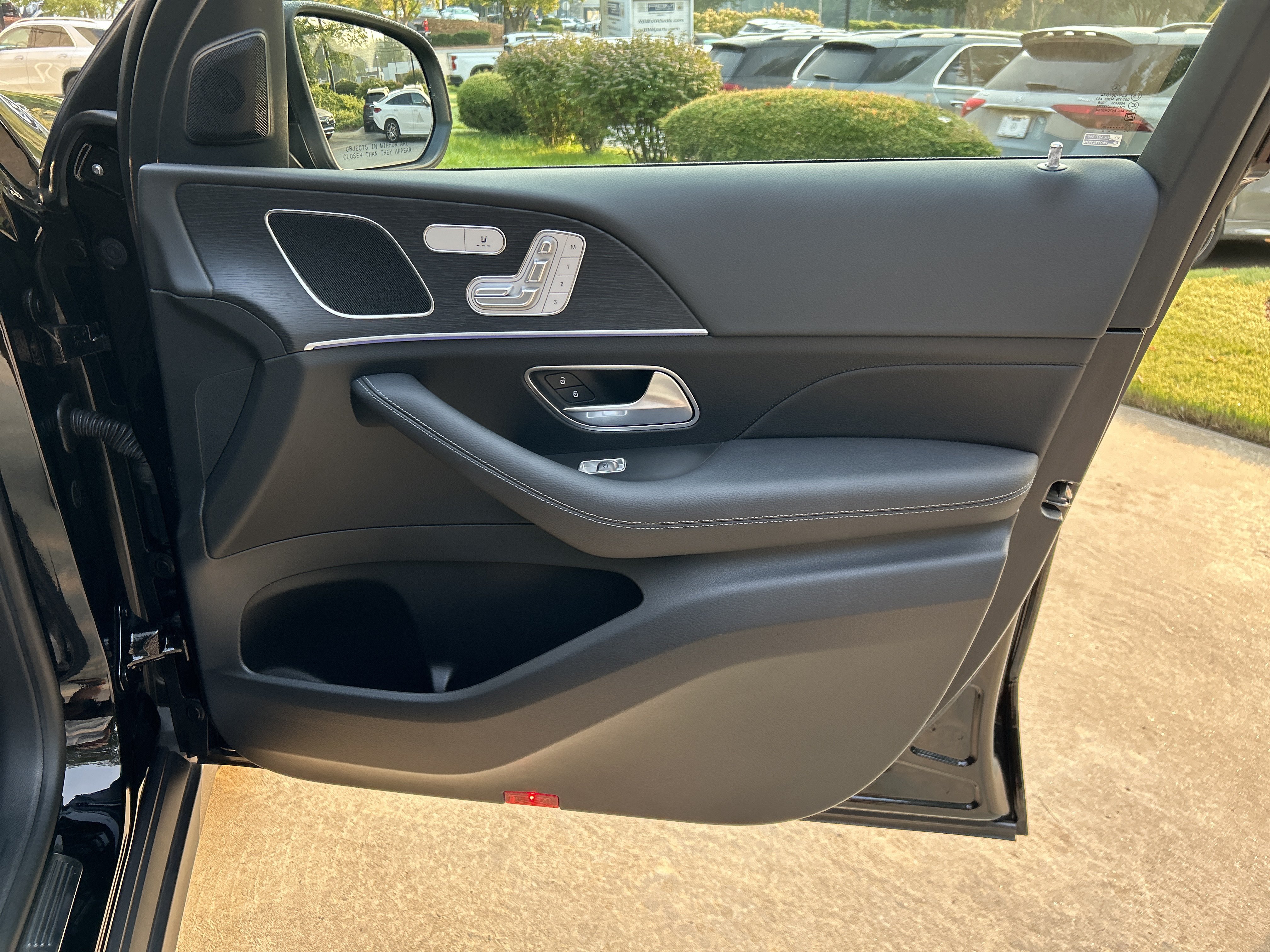Certified 2025 Mercedes-Benz GLE 350 4MATIC image 46