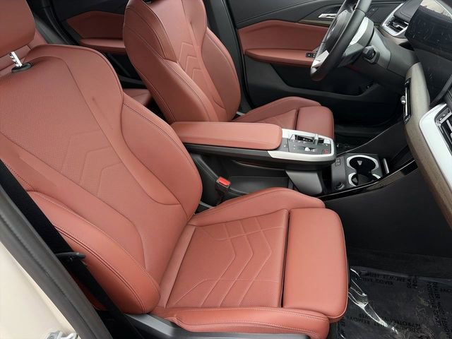 Used 2026 BMW X1 xDrive28i w/ Technology Package image 11