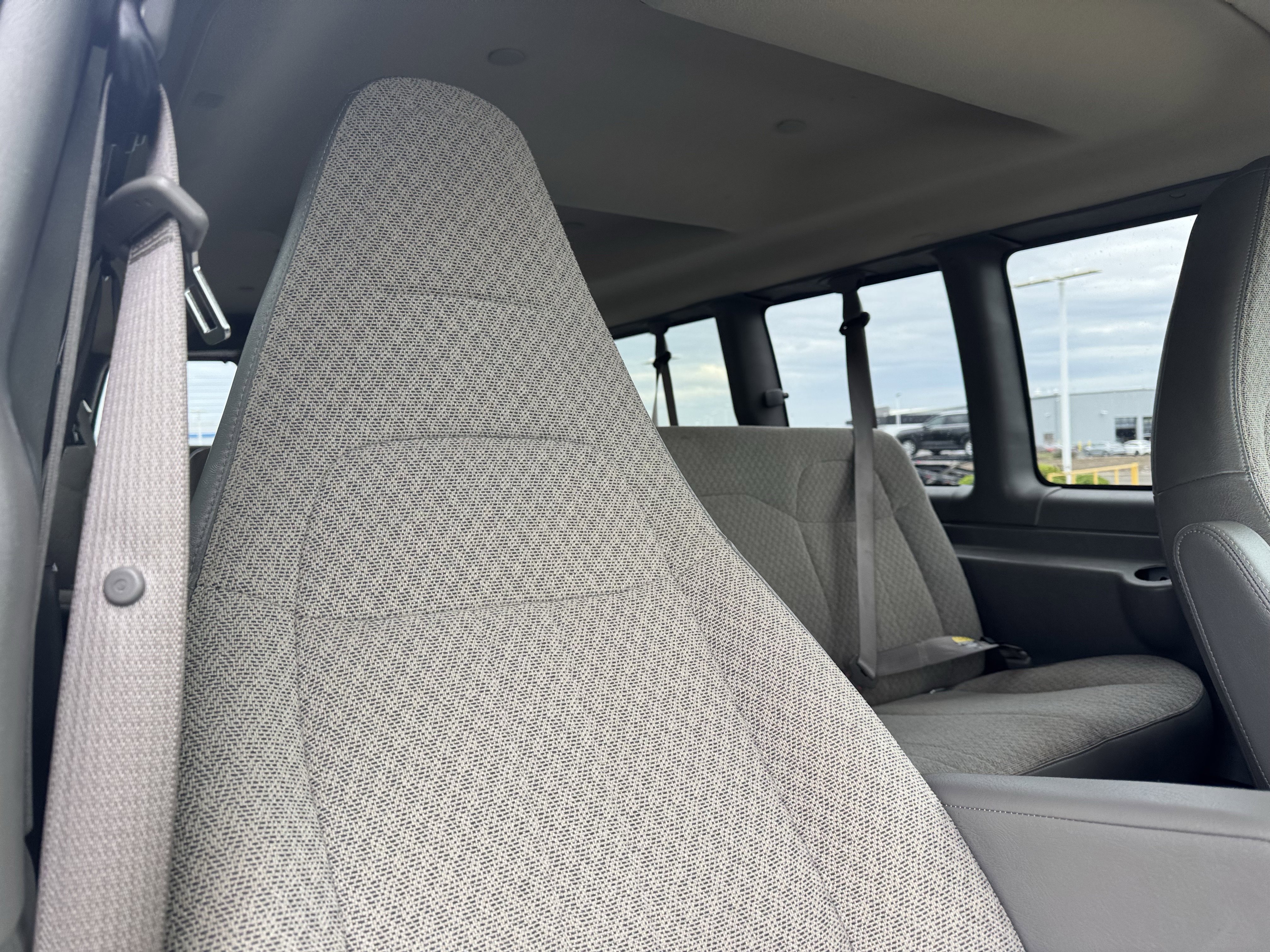 Used 2023 Chevrolet Express 3500 LS image 18