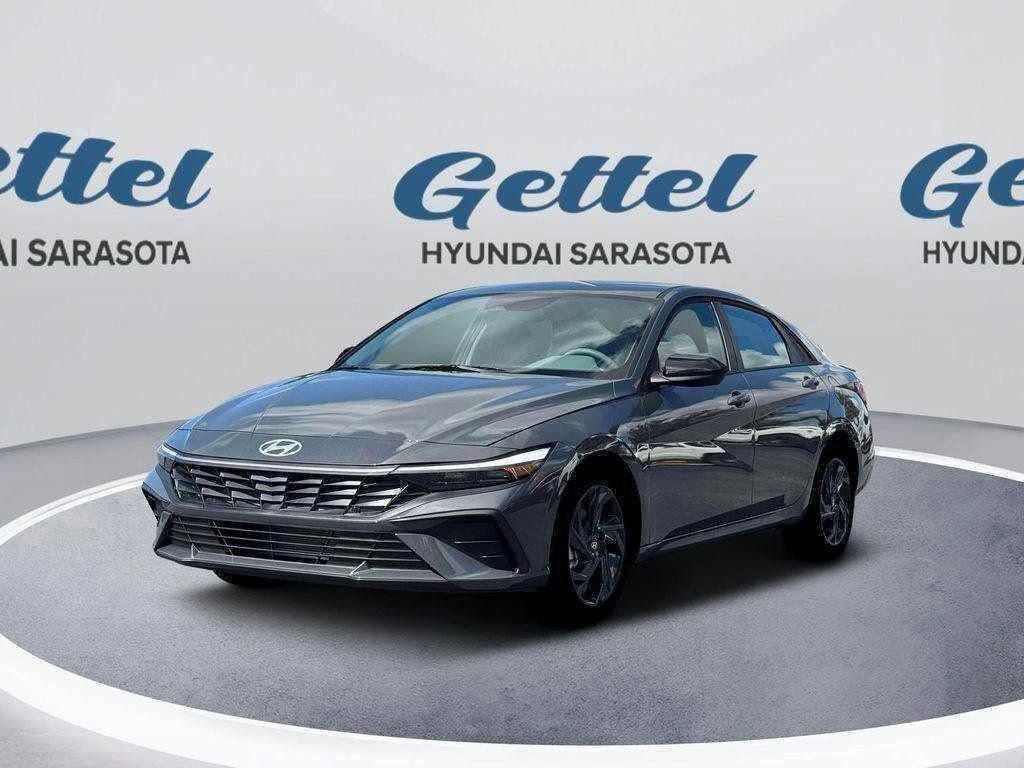 New 2026 Hyundai Elantra Sport image 1