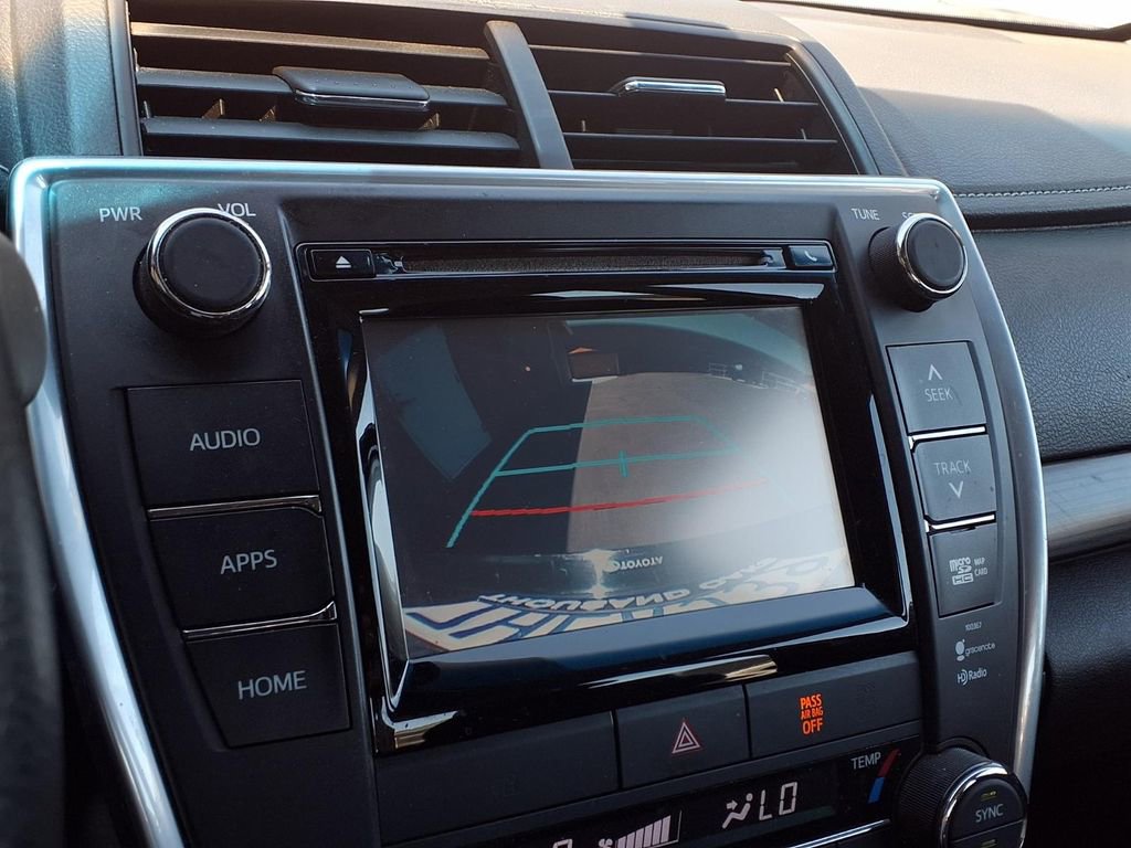 Used 2015 Toyota Camry XLE FWD image 8