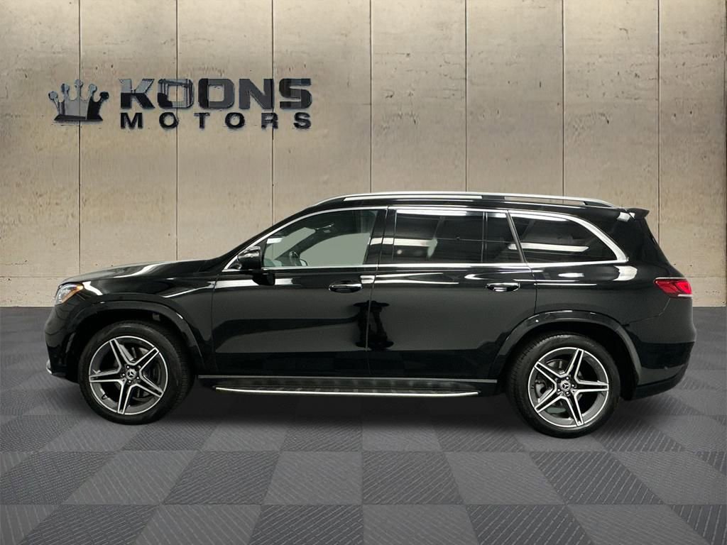 Used 2023 Mercedes-Benz GLS 580 4MATIC image 4