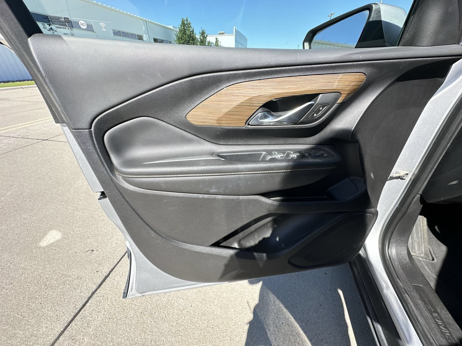 Used 2019 GMC Terrain SLE FWD image 20