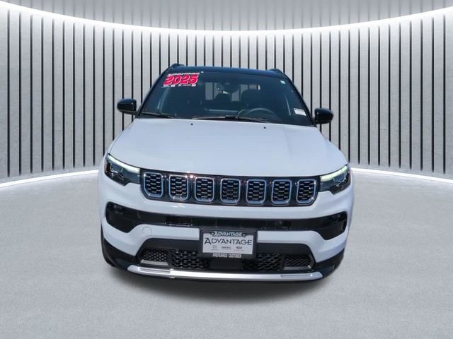 Used 2025 Jeep Compass Limited w/ Elite Group AWD/4WD image 14