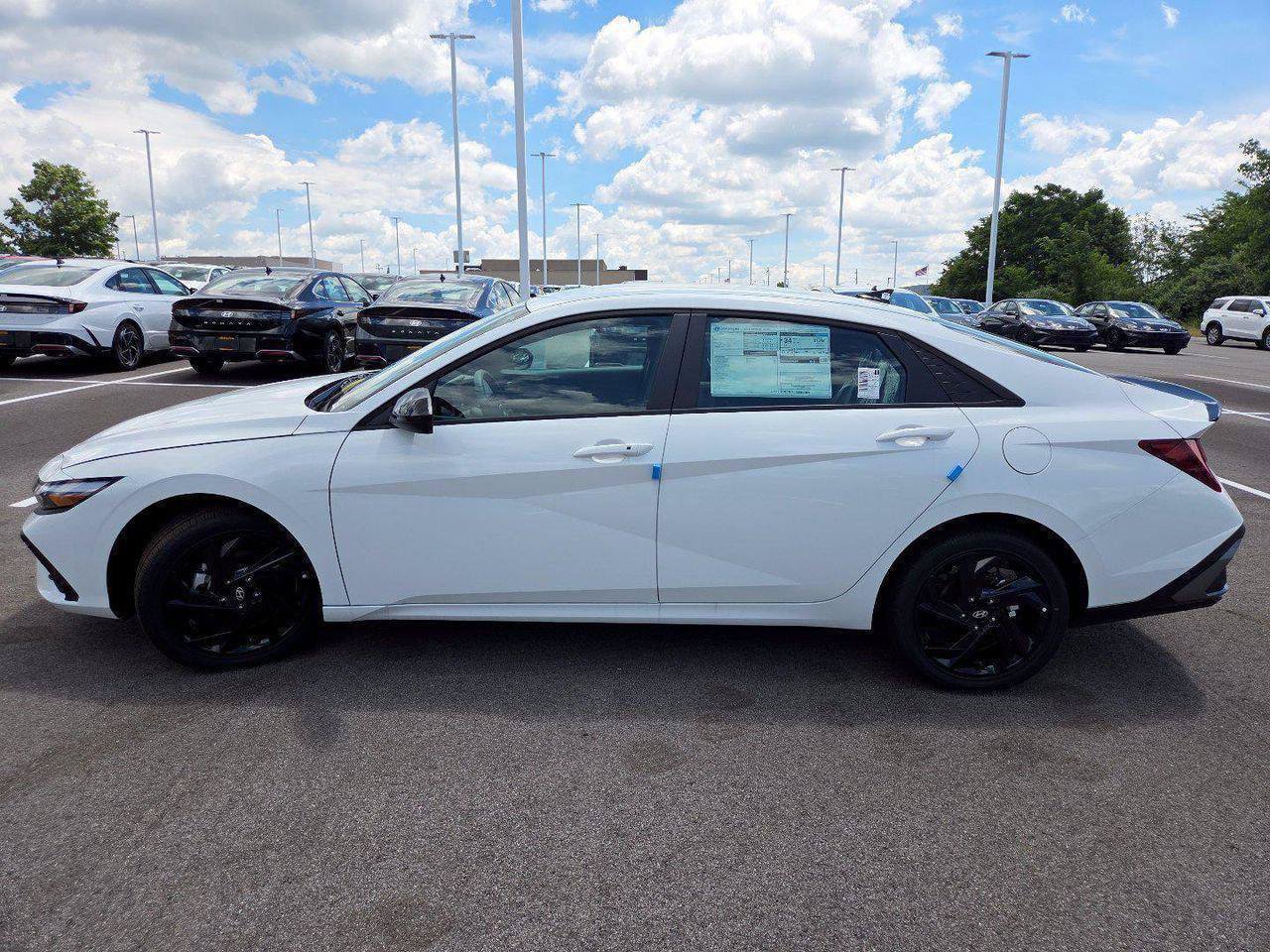 New 2026 Hyundai Elantra Sport FWD image 34