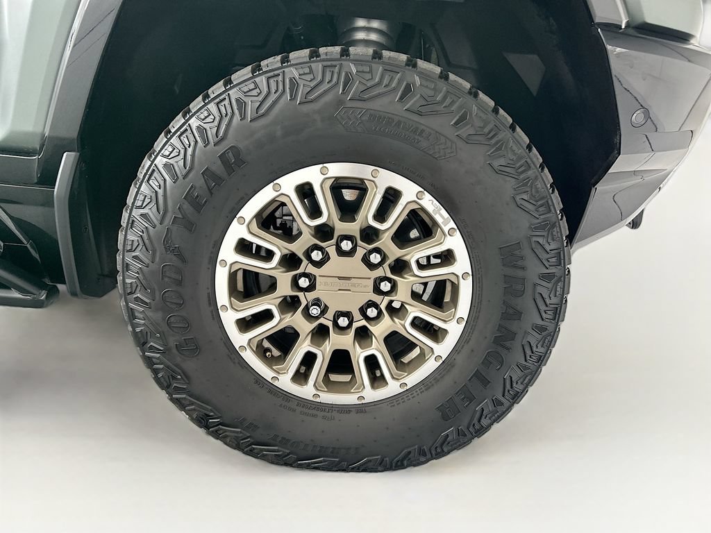 Used 2024 GMC Hummer EV 3X w/ Extreme Off-Road Package AWD/4WD image 31