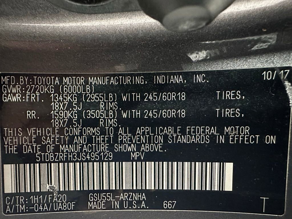 Used 2018 Toyota Highlander Plus w/ Carpet Mat Package (TMS) AWD/4WD image 9