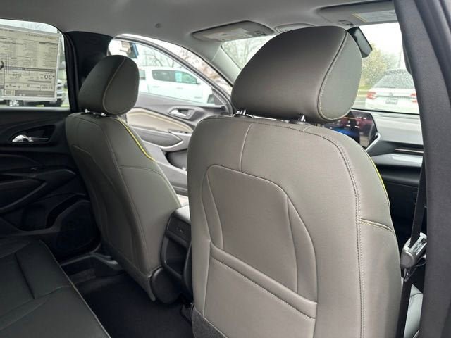 New 2026 Chevrolet Trax ACTIV w/ Driver Confidence Package FWD image 25