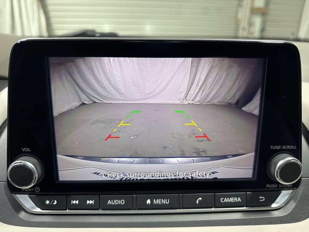 Used 2023 Nissan Rogue SV image 28