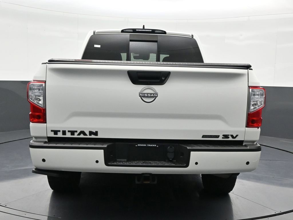 Used 2023 Nissan Titan SV w/ SV Convenience Package image 4