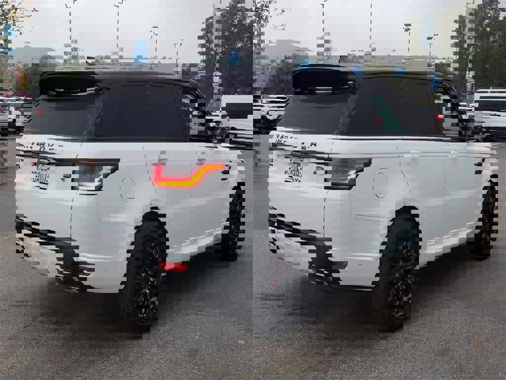 Used 2020 Land Rover Range Rover Sport HSE Dynamic image 5