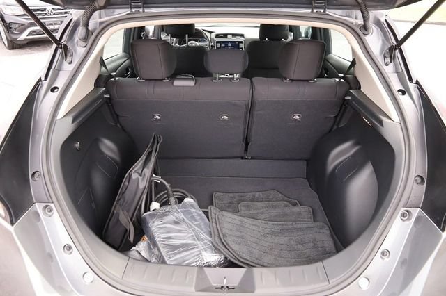 Certified 2025 Nissan Leaf S FWD image 7