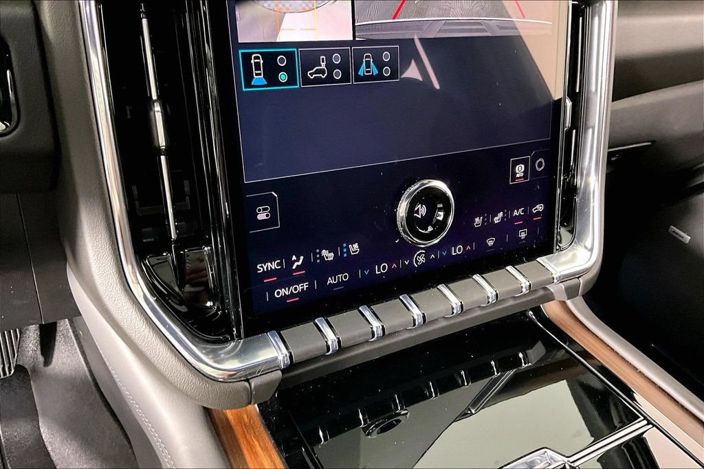 Used 2026 GMC Yukon XL Denali RWD image 14
