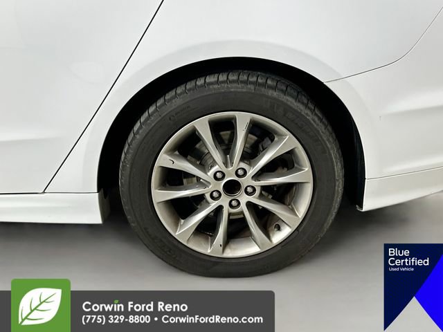 Certified 2017 Ford Fusion SE w/ Fusion SE Technology Package image 32