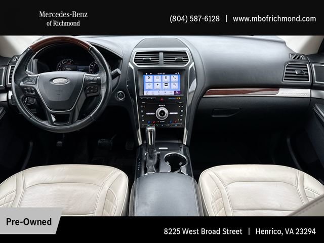 Used 2019 Ford Explorer Platinum image 16