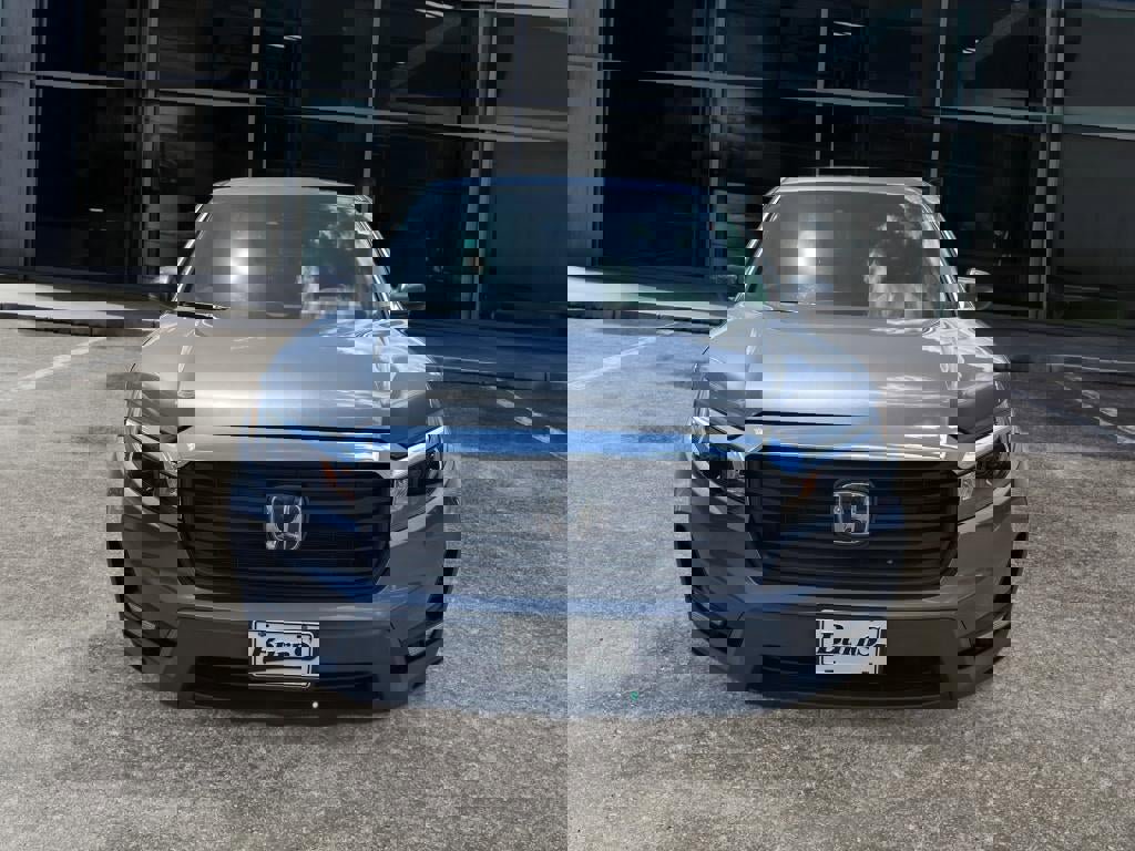 Certified 2023 Honda Ridgeline RTL image 2