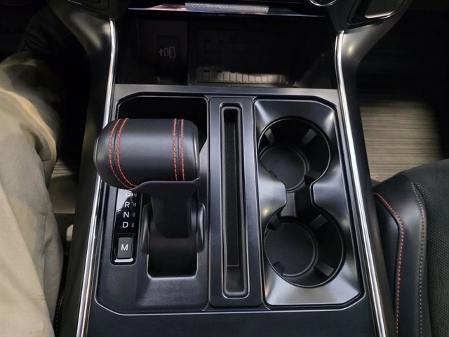 Used 2025 Ford F150 Raptor AWD/4WD image 42