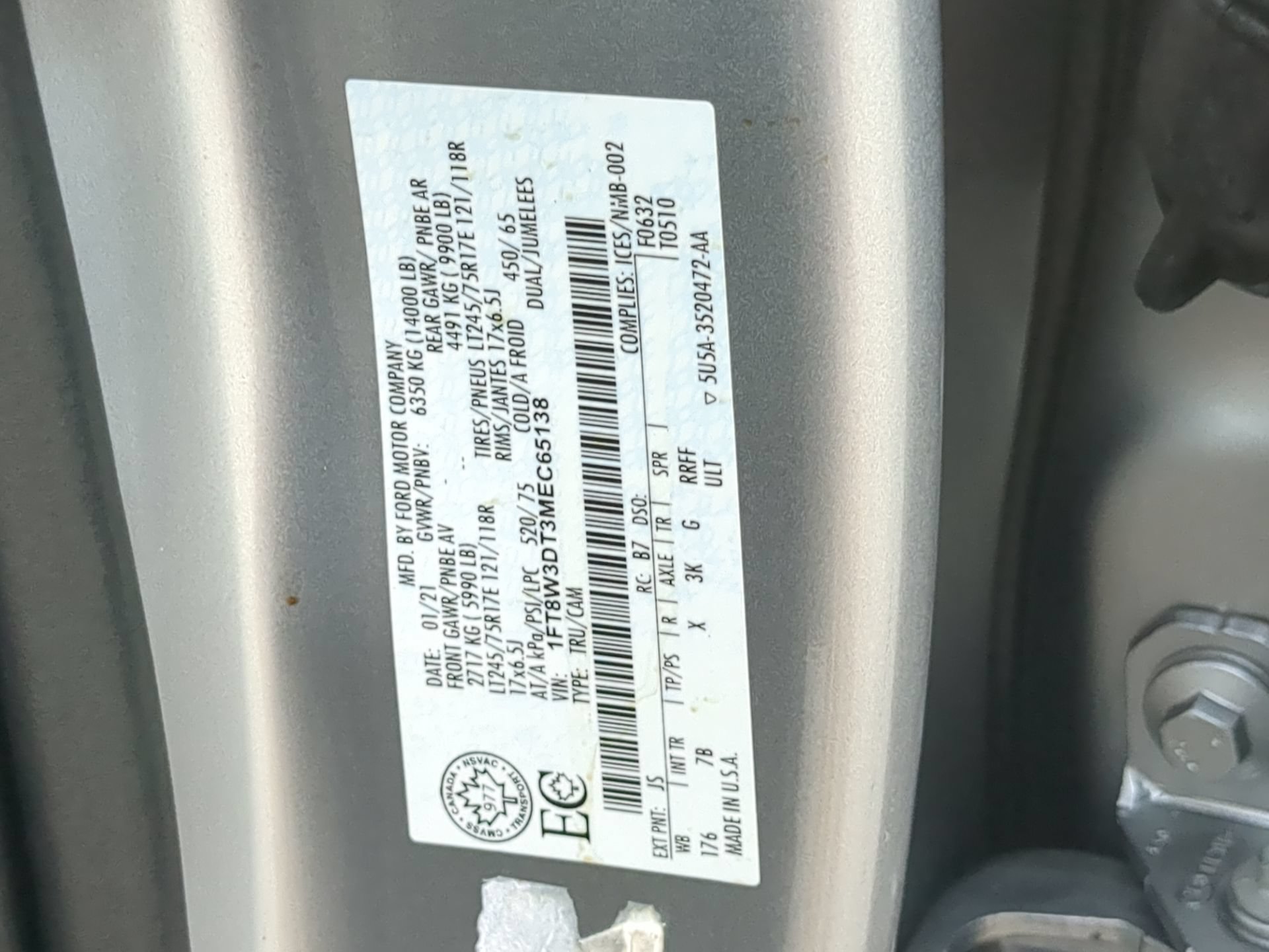 Certified 2021 Ford F350 Platinum AWD/4WD image 75