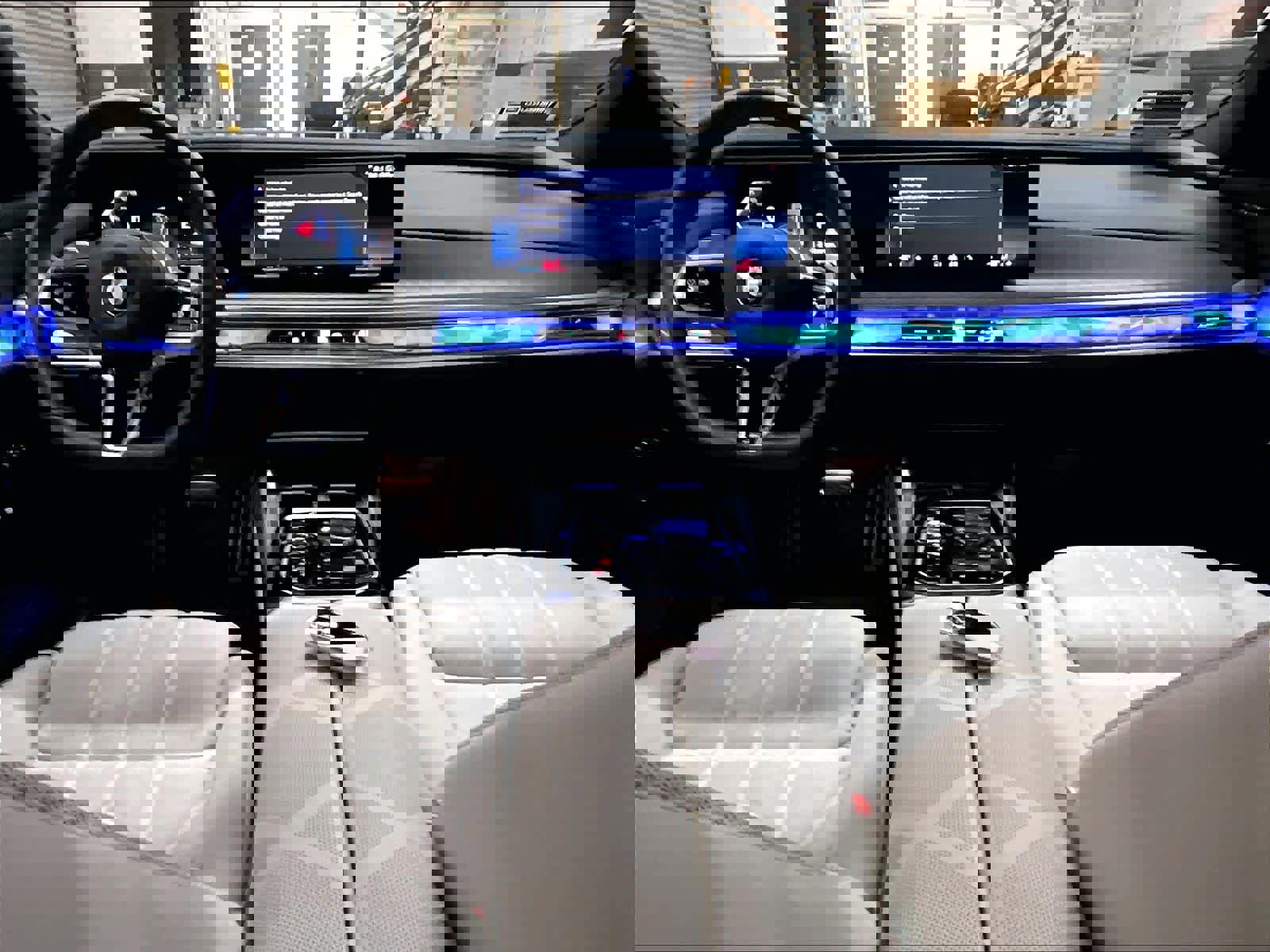 Certified 2025 BMW 760i xDrive 760i xDrive image 17