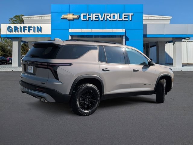 New 2026 Chevrolet Traverse Z71 w/ LPO, Floor Liner Package AWD/4WD image 4
