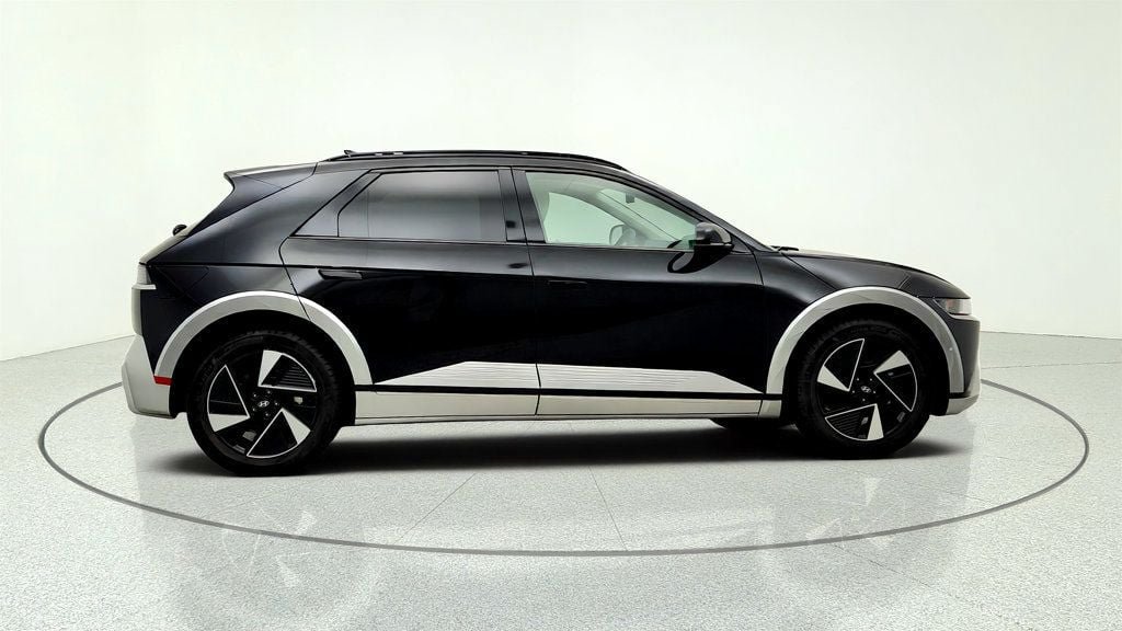 Used 2025 Hyundai Ioniq 5 Limited RWD image 4