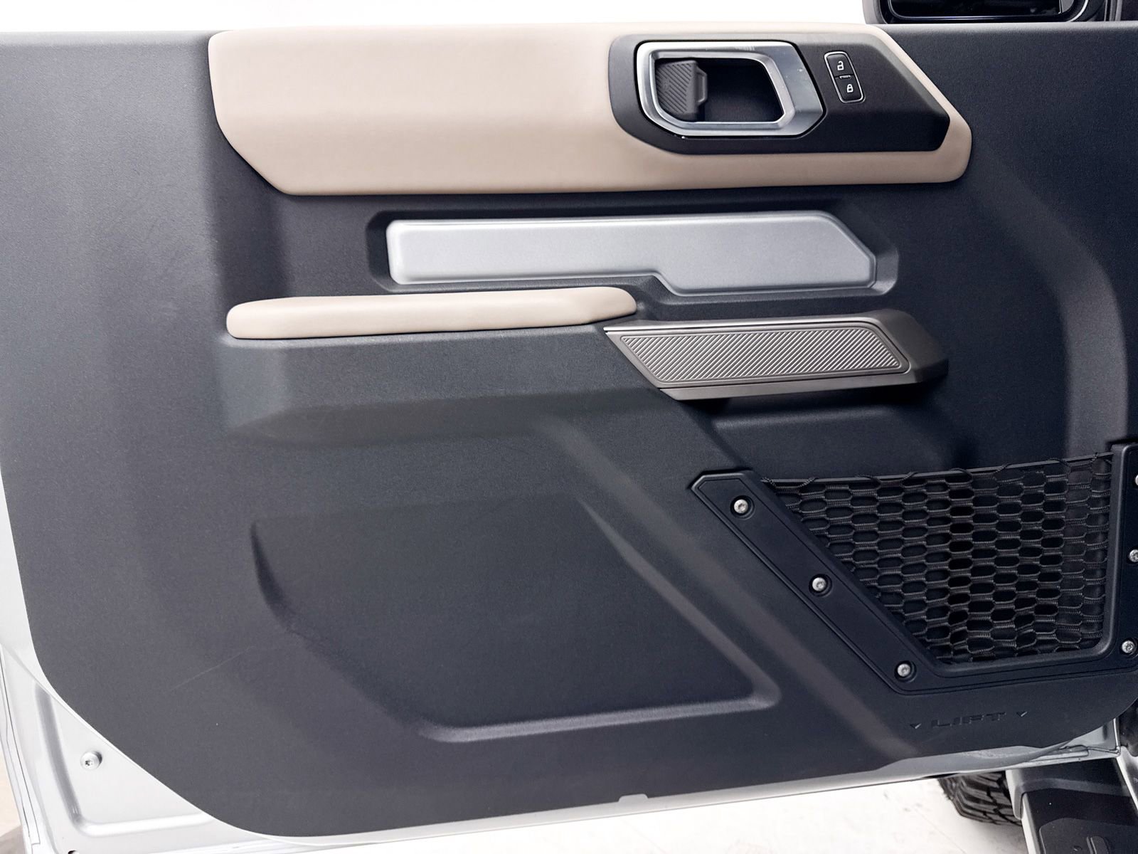 Used 2023 Ford Bronco Wildtrak image 35