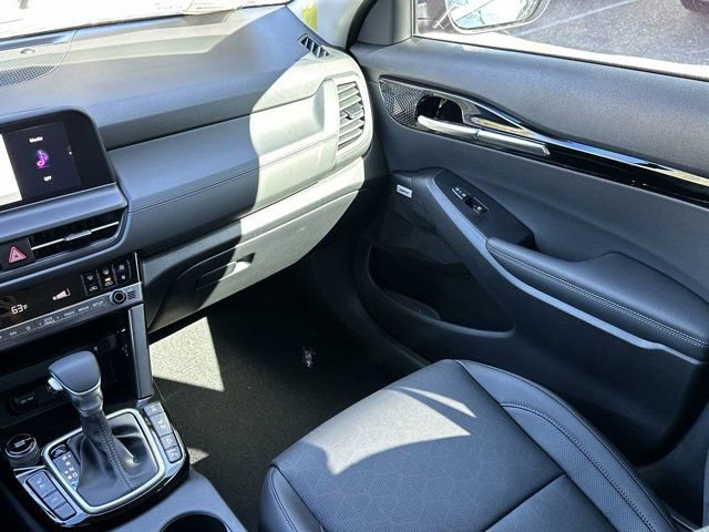 New 2026 Kia Seltos SX w/ SX Sunroof Package image 13
