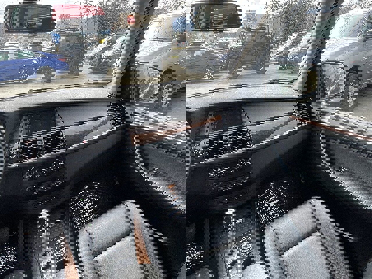 Used 2012 BMW X5 xDrive50i image 33