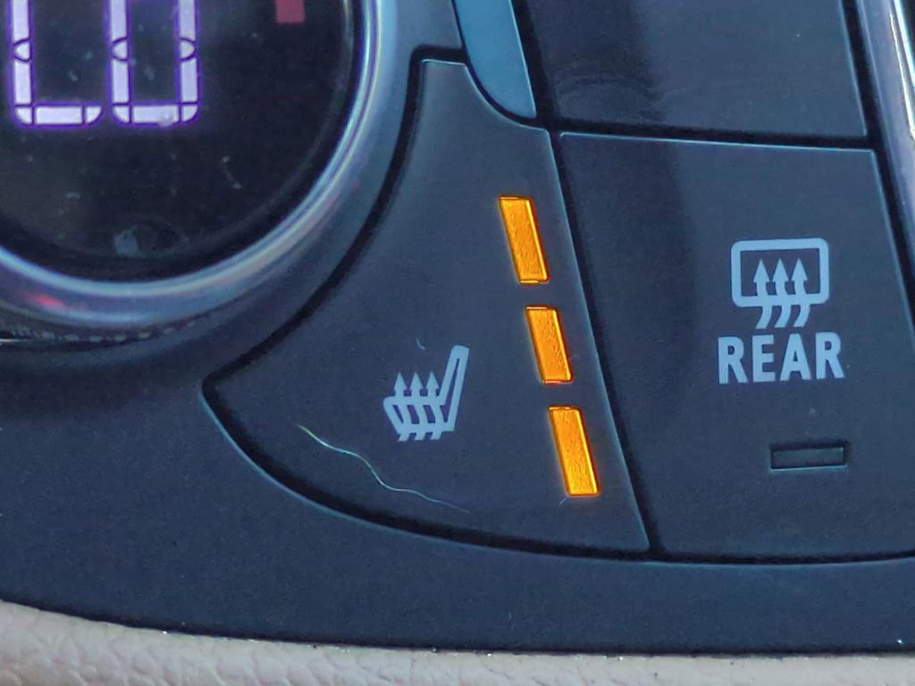 Used 2020 Chevrolet Equinox Premier FWD image 15