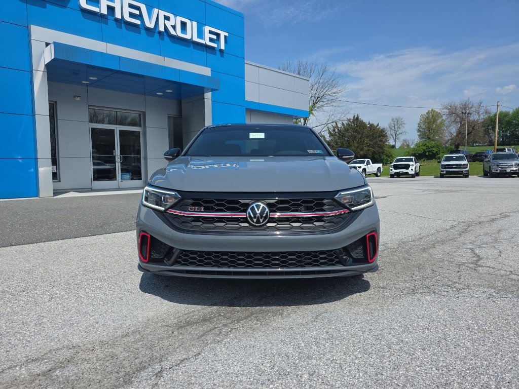 Used 2023 Volkswagen Jetta GLI Autobahn FWD image 2