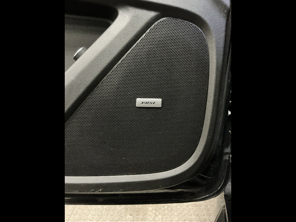 Used 2021 Chevrolet Traverse High Country image 24