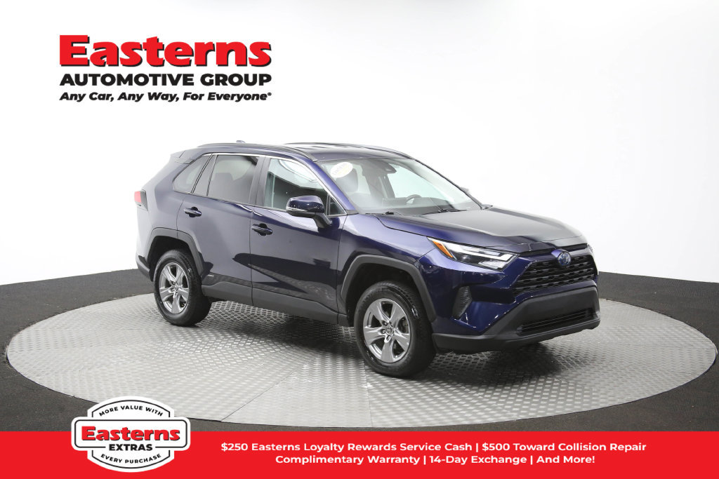 Used 2024 Toyota RAV4 XLE AWD/4WD image 48