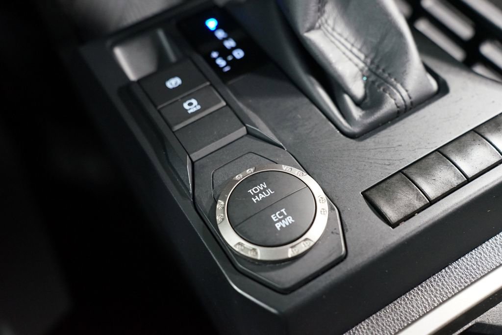 Certified 2024 Toyota Tacoma SR5 image 24