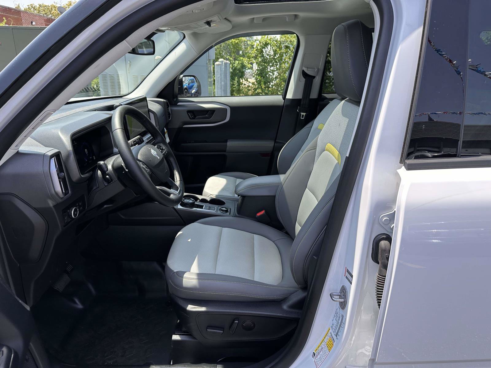 Used 2025 Ford Bronco Sport Badlands w/ Sasquatch Badlands Package AWD/4WD image 13