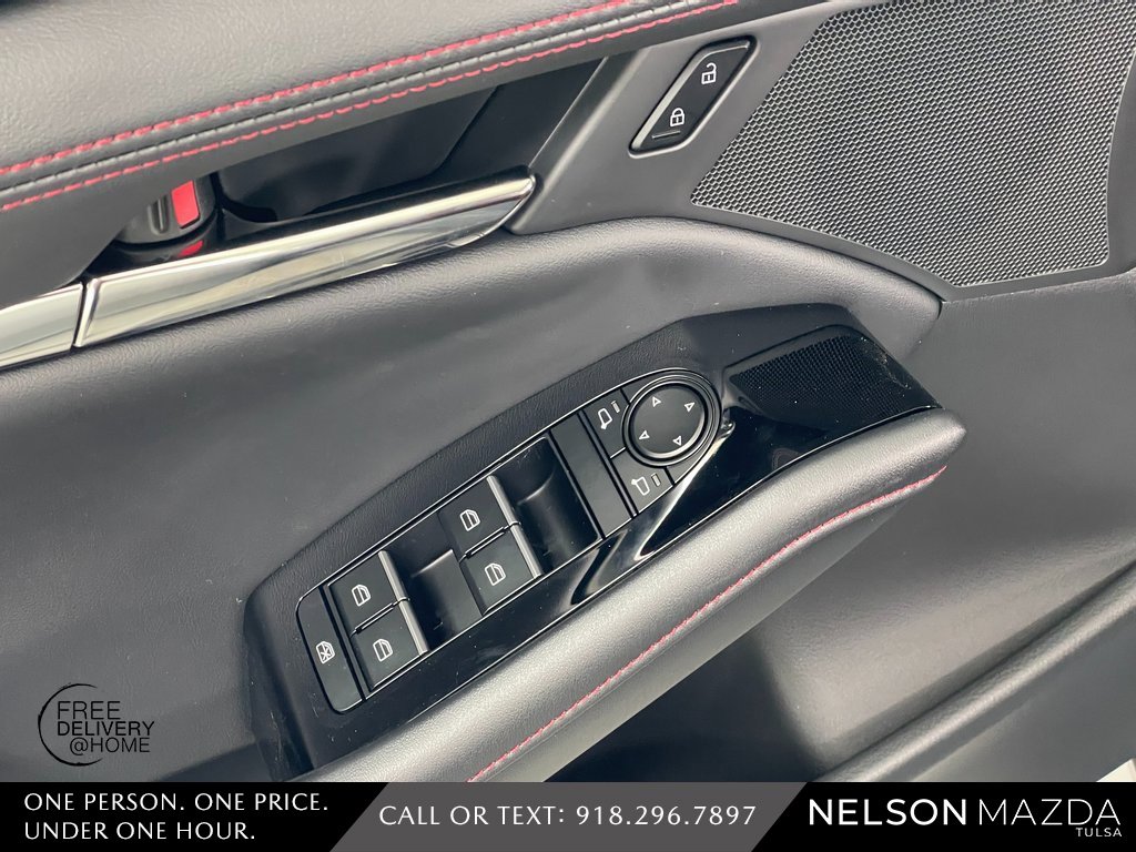 New 2026 MAZDA MAZDA3 Carbon image 18