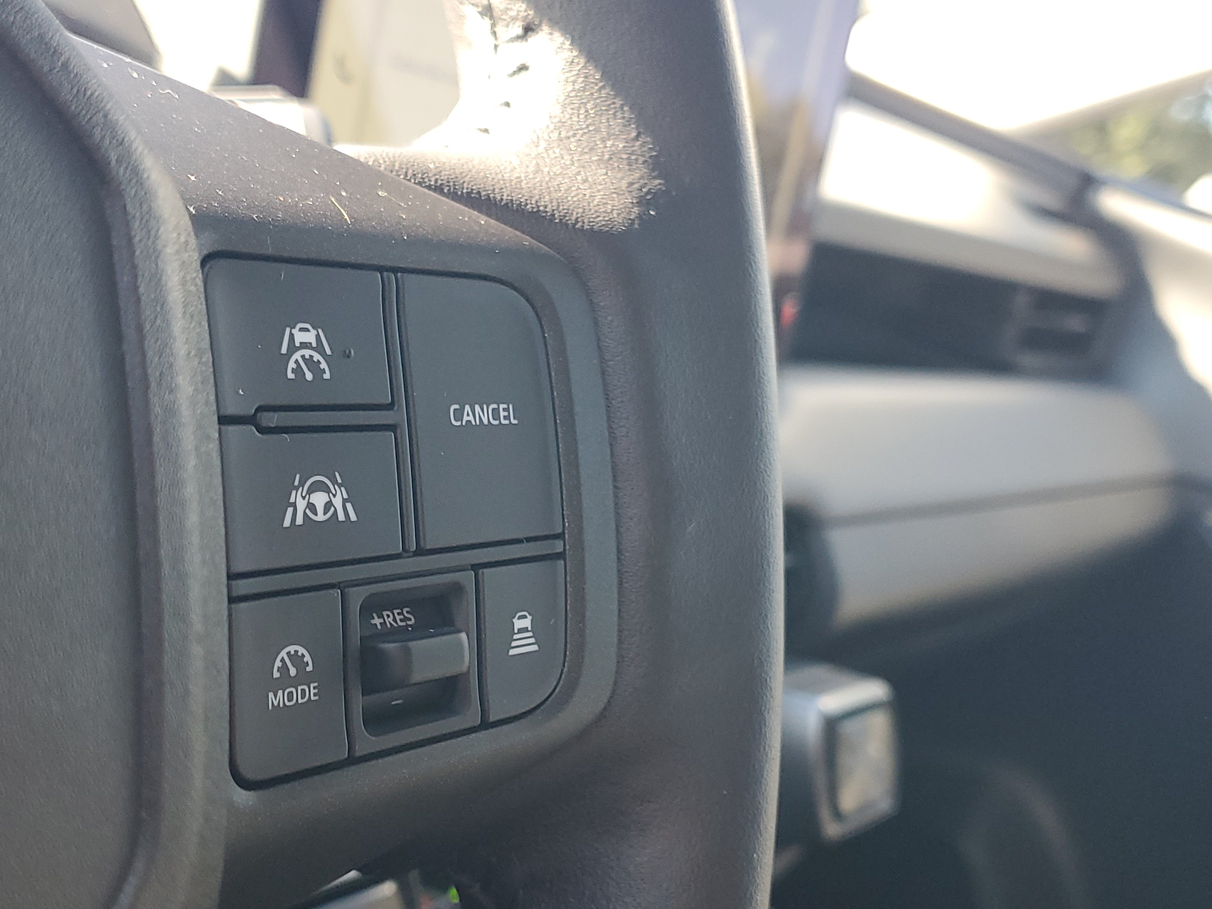 Used 2026 Toyota RAV4 XLE Premium FWD image 24