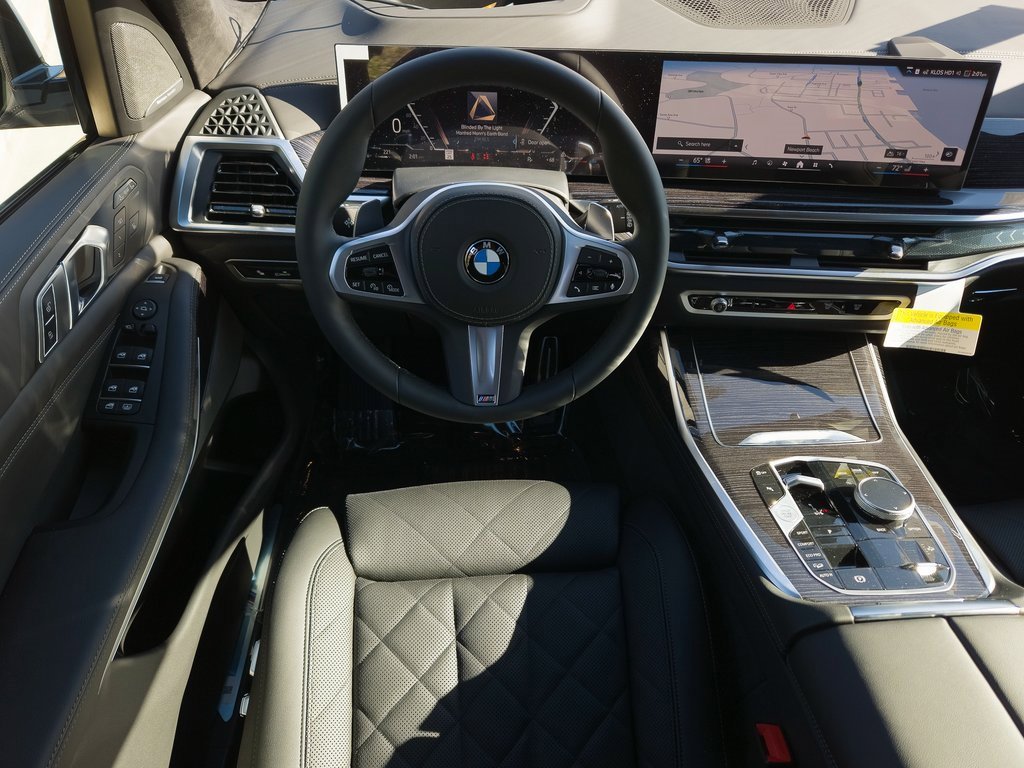 New 2026 BMW X7 xDrive40i w/ M Sport Package image 18