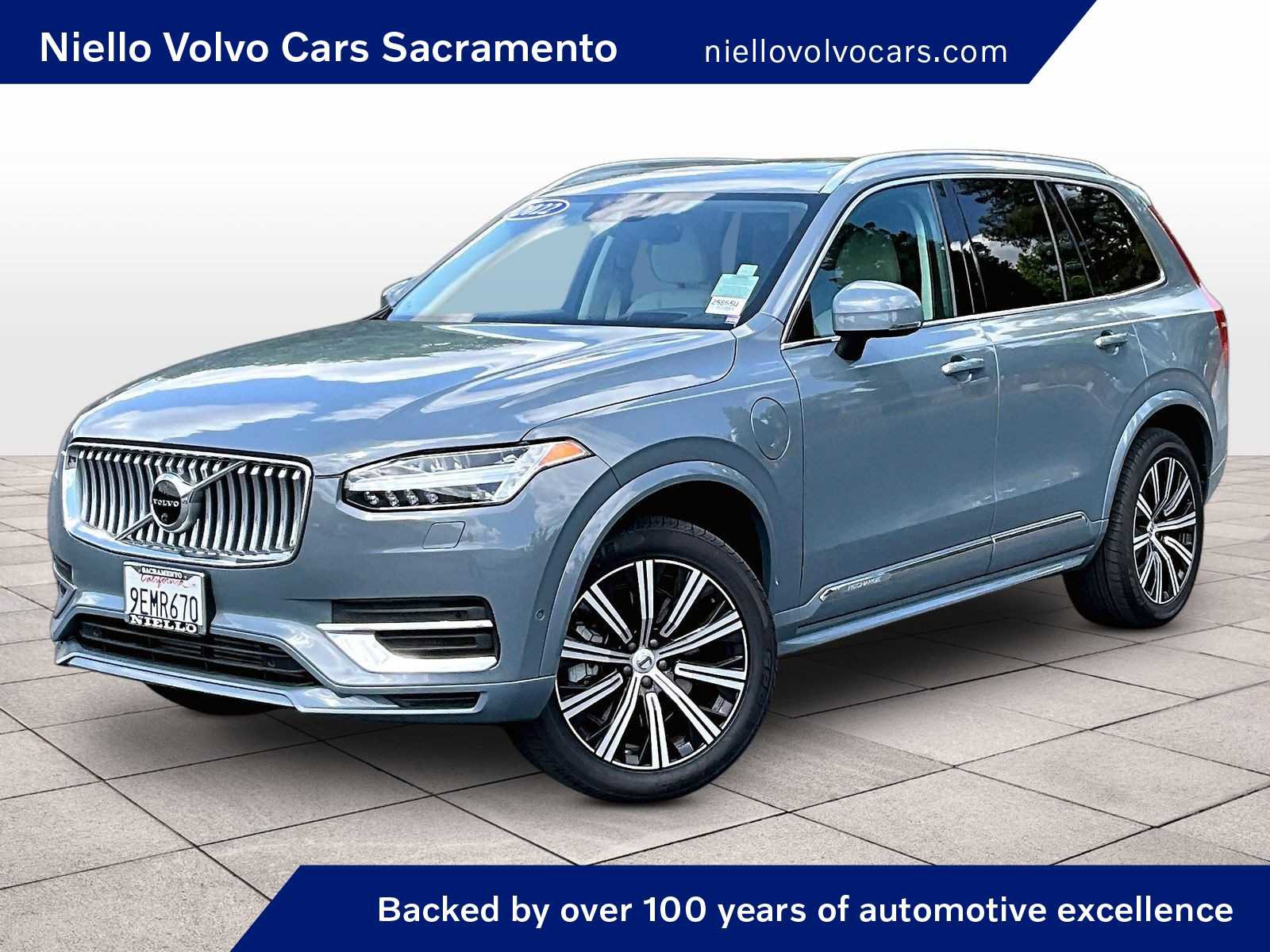 Used 2022 Volvo XC90 T8 Inscription w/ Advanced Package