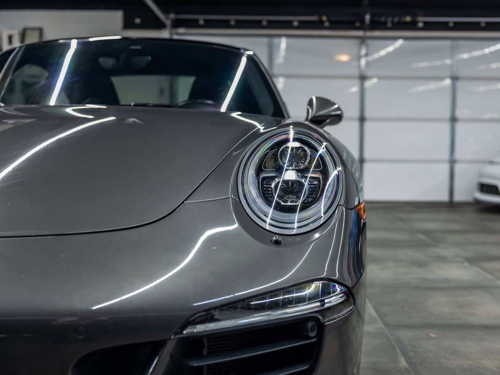 Used 2016 Porsche 911 Carrera GTS image 17