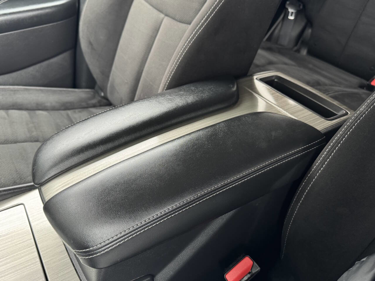 Used 2017 Nissan Murano SV w/ Premium Package image 21