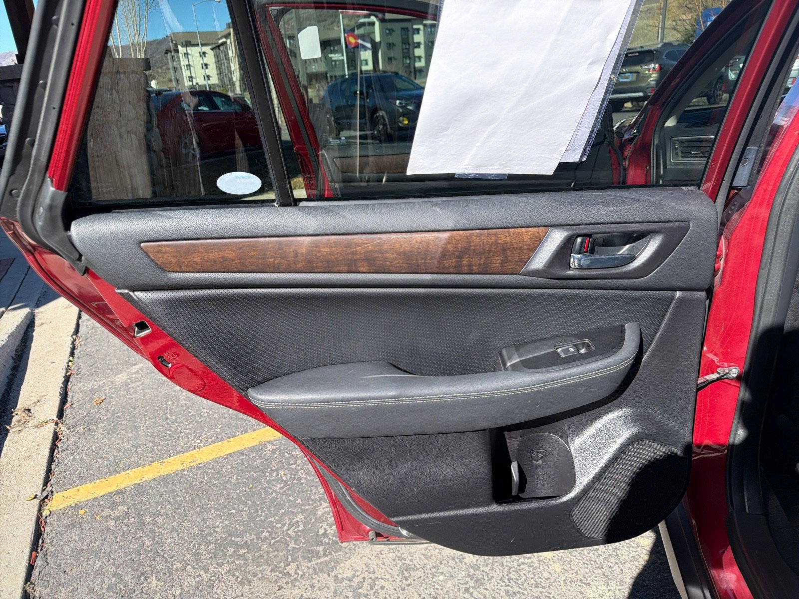 Used 2017 Subaru Outback 3.6R Limited image 28