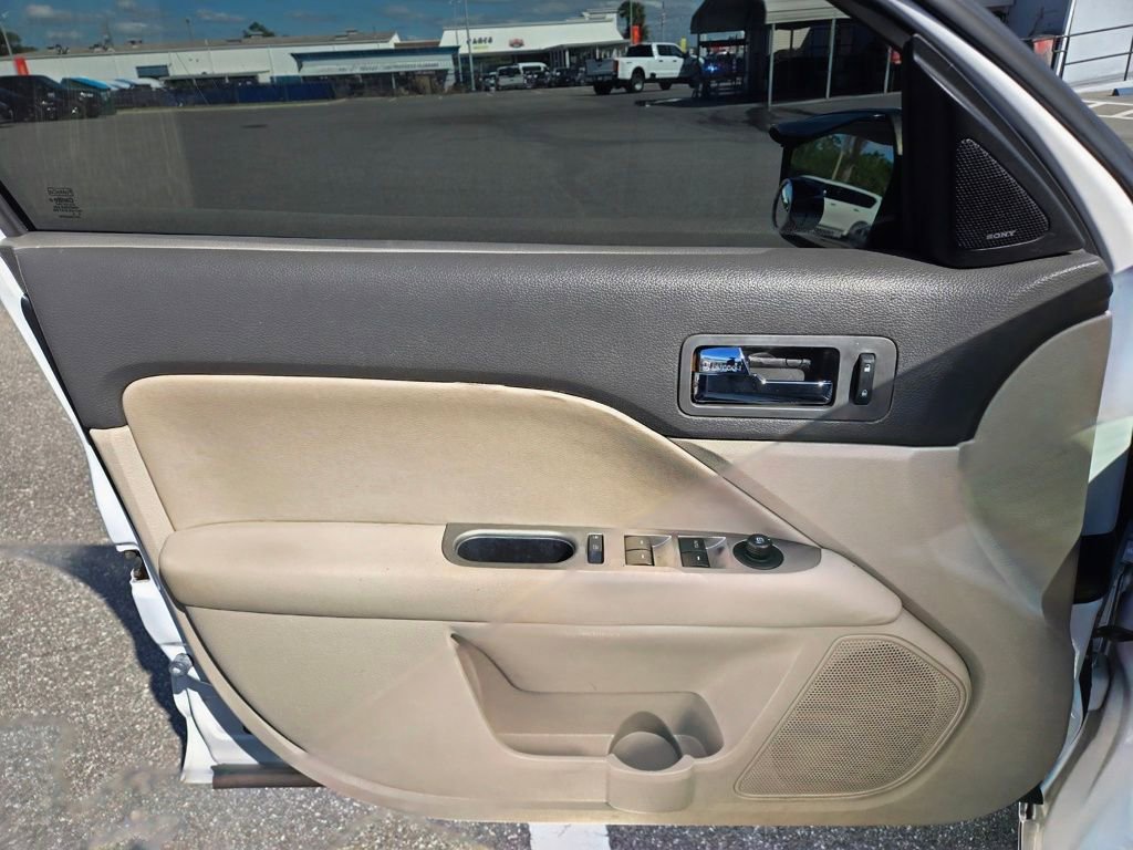 Used 2010 Ford Fusion Hybrid image 21