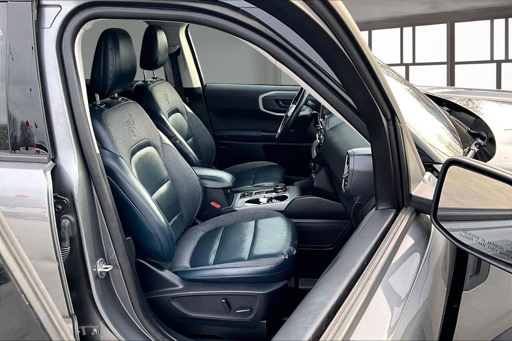 Used 2022 Ford Bronco Sport Outer Banks image 8