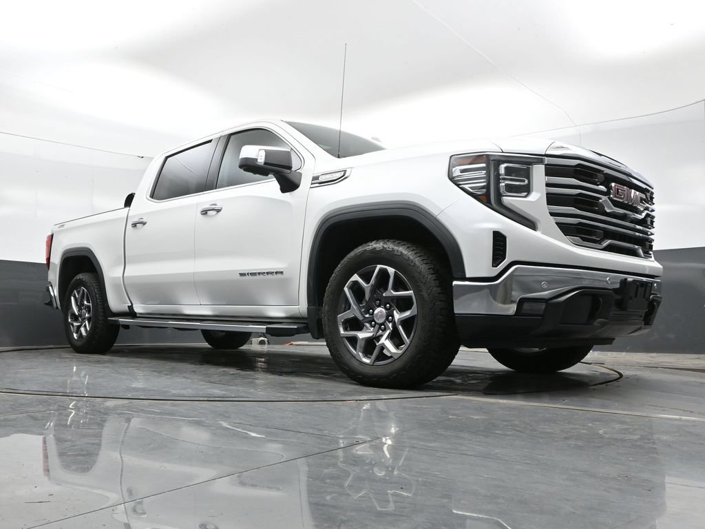 Used 2022 GMC Sierra 1500 SLT w/ SLT Premium Plus Package AWD/4WD image 42